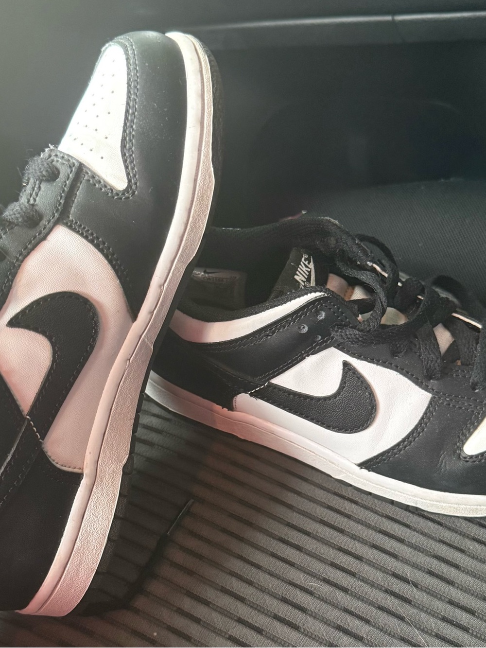 Nike Black and White Low-Top Sneakers with Swoosh